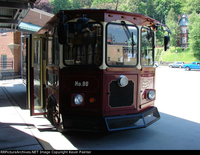 Trolley Bus